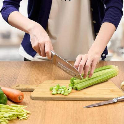 PLANCHE A DECOUPER BOIS CutWoods decoupe de celeri