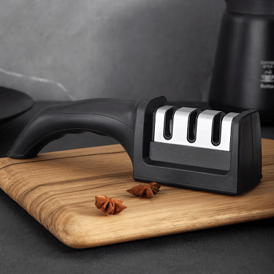 Aiguiseur de couteau - KnifeSharpener™ - Noir - La P'tite Marmite