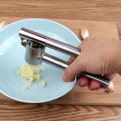 Presse ail Ailvora assiette bleu