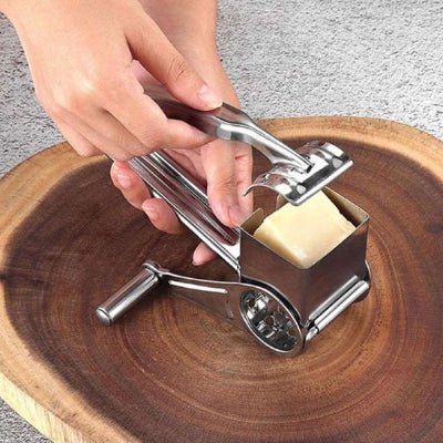 Râpe à fromage maunelle Raflio démonstration